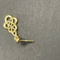 Ladies 9ct Yellow Gold Dangle Pattern Earrings