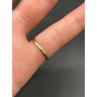 Unisex 9ct Yellow Gold Red Gemstone Ring