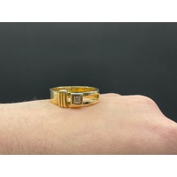 Mens 18ct Yellow Gold Diamond Ring