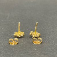 Ladies 18ct Yellow Gold Cubic Zirconia Stud Earrings