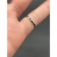 Unisex 18ct White Gold Band Ring
