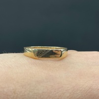Mens 9ct Yellow Gold Signet Ring