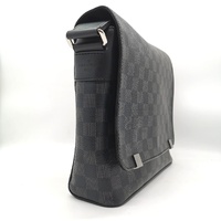 Louis Vuitton Damier Graphite Messenger Bag Men's Crossbody Authentic