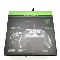 Razer Wolverine V2 Tournament Edition RZ06-0199 Xbox One PC Wired Controller