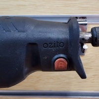 Ozito RSW-5100 24mm 240V 850W Corded Reciprocating Saw with Carry Case