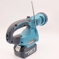 Makita BMR050 18V Cordless Site Radio Worklight with 3.0Ah Battery