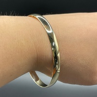 Ladies 9ct Yellow Gold Round Bangle