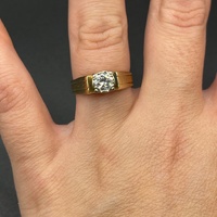 Unisex 18ct Yellow Gold Natural Diamond Ring