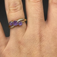 Ladies 9ct Yellow Gold Purple Gemstone Ring