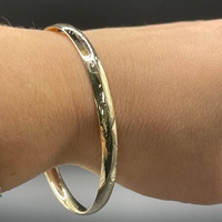 Ladies 9ct Yellow Gold Round Bangle