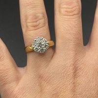 Ladies 18ct Yellow Gold Natural Diamond Cluster Ring