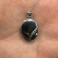 Ladies 10ct White Gold Oval Locket Pendant