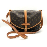 Louis Vuitton Saumur 30 Monogram Canvas Crossbody Bag Authentic