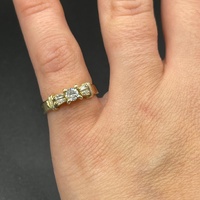 Ladies 14ct Yellow Gold Natural Diamond Ring