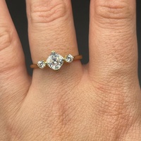 Ladies 9ct Yellow Gold Cubic Zirconia Ring