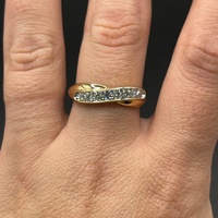 Ladies 10ct Yellow Gold Natural Diamond Ring