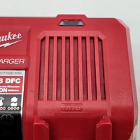 Milwaukee M18 DFC 18V Dual Bay Rapid Battery Charger