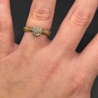 Ladies 9ct Yellow Gold Diamond Cluster Ring