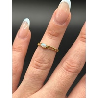 Ladies 18ct Yellow Gold White Opal Ring