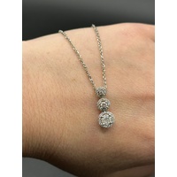 Ladies 18ct White Gold Cable Link Chain & Diamond Dangle Pendant