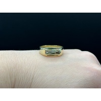 Men’s 9ct Yellow Gold Diamond Signet Ring