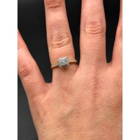 Ladies 9ct Yellow Gold Diamond Cluster Ring