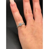 Ladies 10ct White Gold Cubic Zirconia Ring