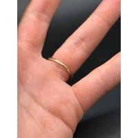 Ladies 9ct Yellow Gold Pink Gemstone Ring