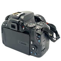 Canon Camera EOS 200D II with Zoom Lens EF-S 18-55mm 1:4-5.6 IS STM