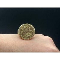 Mens 22ct Yellow Gold Round Sovereign Coin Set In 9ct Ring