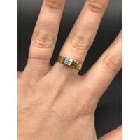 Ladies 18ct Yellow Gold Diamond Ring