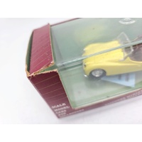 Vitesse 240 Triumph TR3A 1959 Open Cabriolet Yellow Diecast Model Car