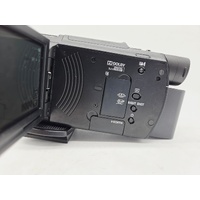 Sony FDR-AX33 Handycam 4K Ultra HD Camcorder ZEISS 10x Lens Bundle