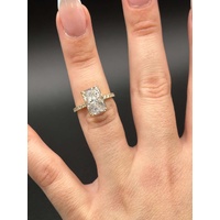 Ladies 18ct Yellow Gold Lab Grown Diamond Ring