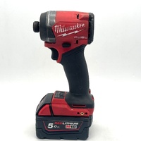 Milwaukee M18 FUEL 1/4 Inch Hex Cordless Impact Driver M18 FID3 5.0Ah Battery