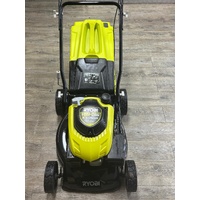 Ryobi 160cc 46cm 4-Stroke Push Lawn Mower Petrol Garden Grass Cutter RLM46160PB