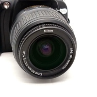 Nikon D40X 10.2MP DSLR Camera 18-55mm Lens Kit Bag Battery Charger Tripod