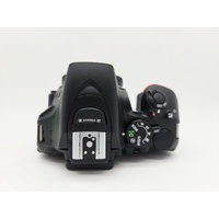 Nikon D5600 24.2MP DSLR Camera with AF-P 18-55mm VR Lens Bag Charger