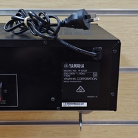 Yamaha R-S202 Stereo Receiver NS-BP301 Bookshelf Speakers with Remote