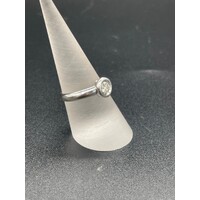Ladies Solid 14ct White Gold Diamond Ring Fine Jewellery 3.5 Grams Size UK P