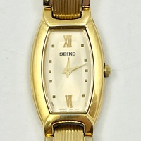 Seiko Ladies Gold Tone Quartz Watch 1N00-0FR0 Rectangular Ivory Dial