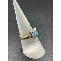 Ladies 9ct Yellow Gold Blue Gemstone Ring Fine Jewellery 4.0 Grams Size UK O