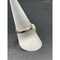 Ladies 18ct White Gold Marquise Diamond Ring Fine Jewellery Size UK Q 1/2