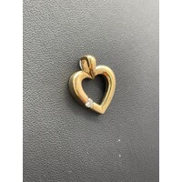 Ladies 9ct Yellow Gold Love Heart Pendant (Pre-Owned)