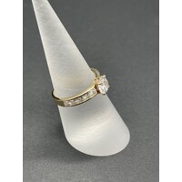 Ladies 9ct Yellow Gold CZ Stone Ring (Pre-Owned)