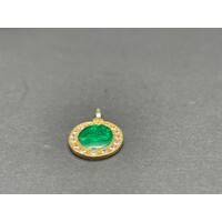 Ladies 14ct Yellow Gold Oval Green Stone Pendant