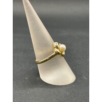 Ladies 14ct Yellow Gold White Pearl Ring