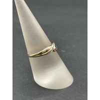 Ladies 9ct Yellow Gold Red Gemstones Ring
