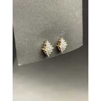 Ladies 9ct Yellow Gold Diamond Cluster Stud Earrings