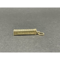 Ladies 9ct Yellow Gold Rectangle 3D Pendant